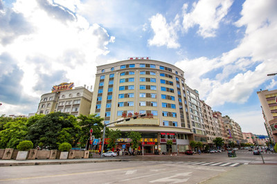 广东省云浮市雄威酒店